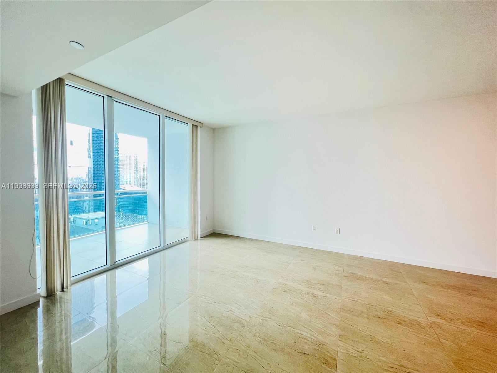 THE PLAZA 851 BRICKELL CO - Residential Lease