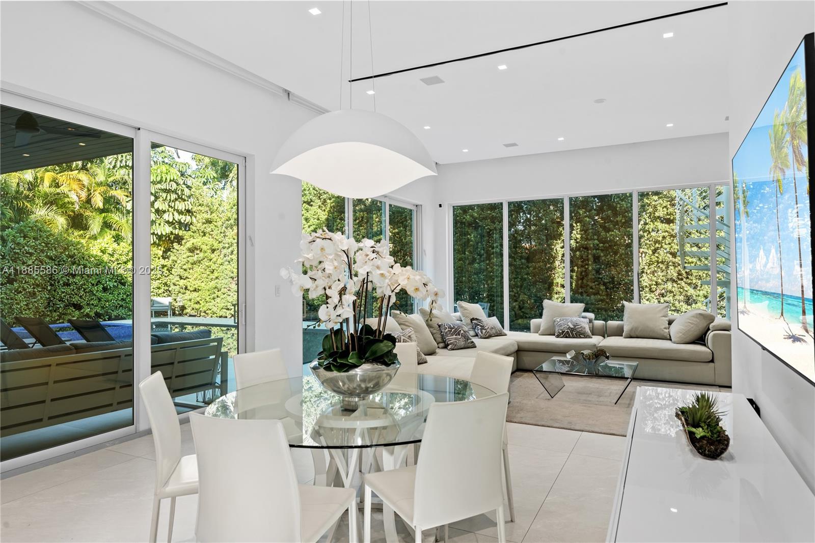 BAY HARBOR ISLAND - Residential