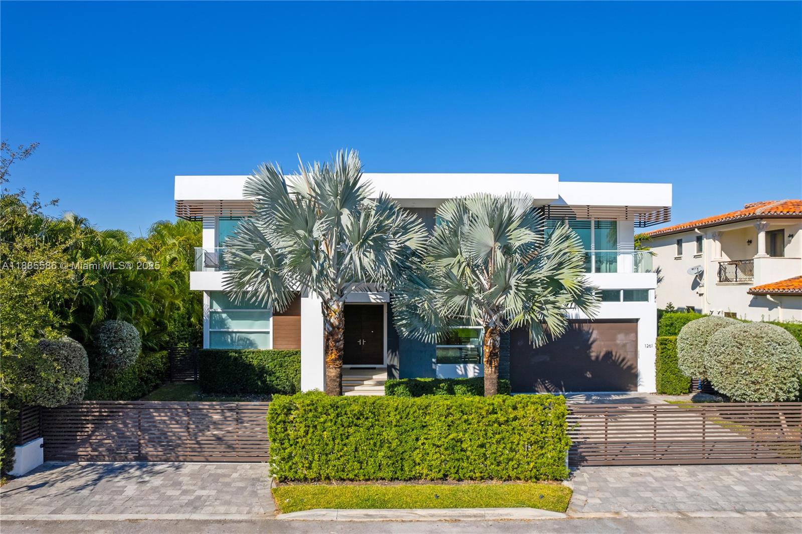 BAY HARBOR ISLAND - Residential