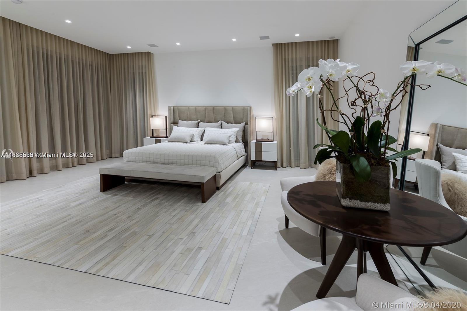 BAY HARBOR ISLAND - Residential