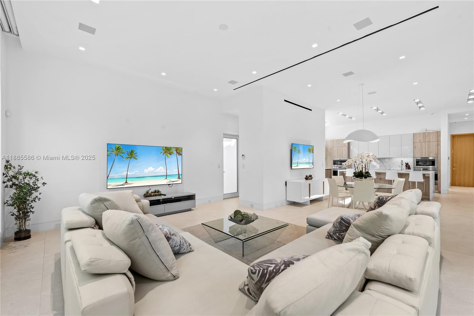 BAY HARBOR ISLAND - Residential