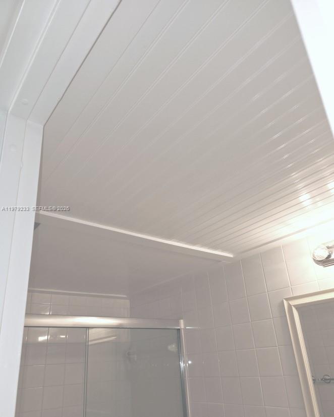 KEYSTONE HARBOR CLUB COND - Residential