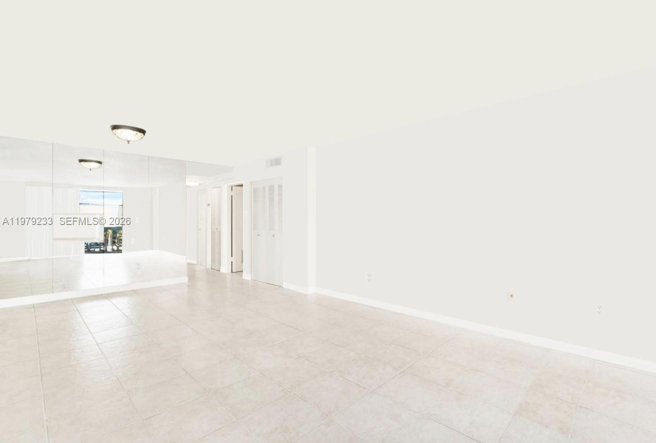 KEYSTONE HARBOR CLUB COND - Residential