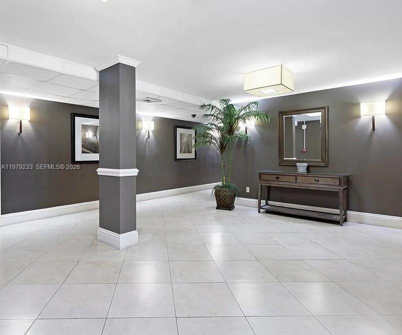 KEYSTONE HARBOR CLUB COND - Residential