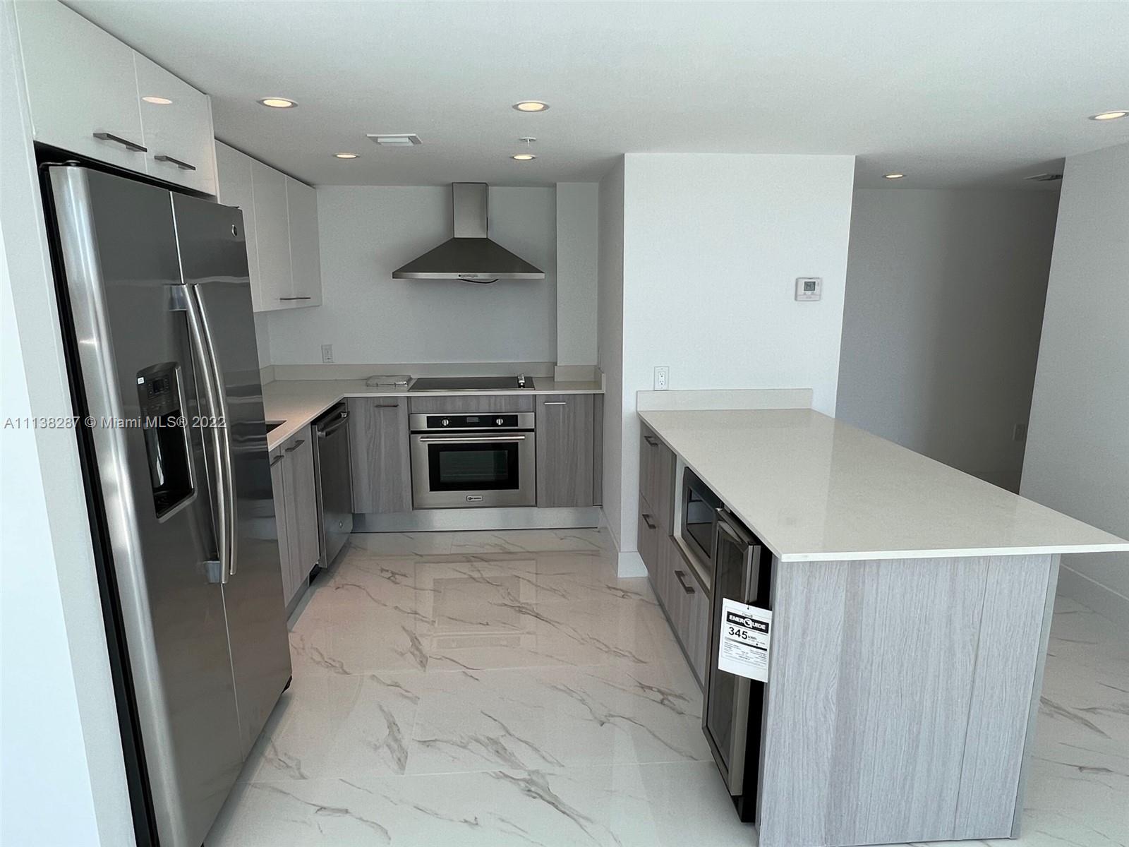 THE PALMS CONDO - Residential Lease
