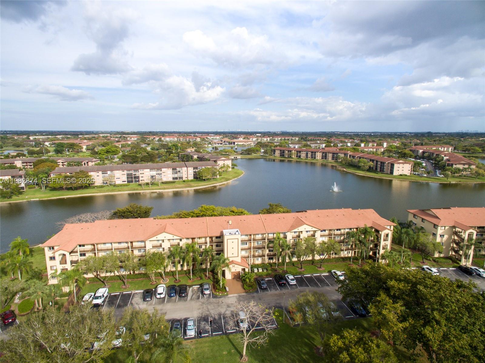 SUFFOLK AT CENTURY VILLAG - Residential