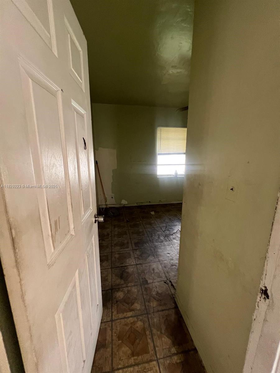 GOLDEN HIGHLANDS EST - Residential