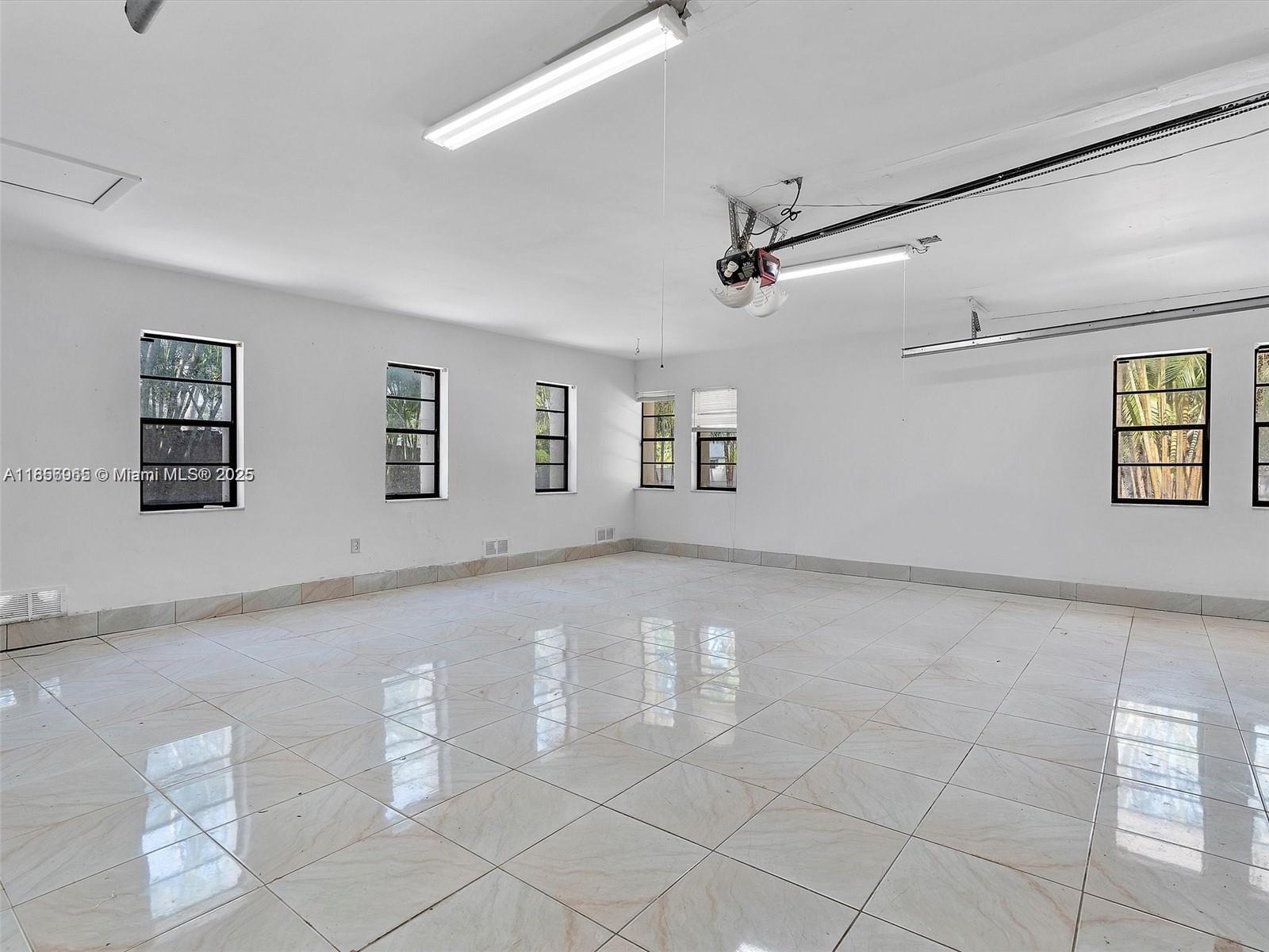 REARDON ACRES - Residential