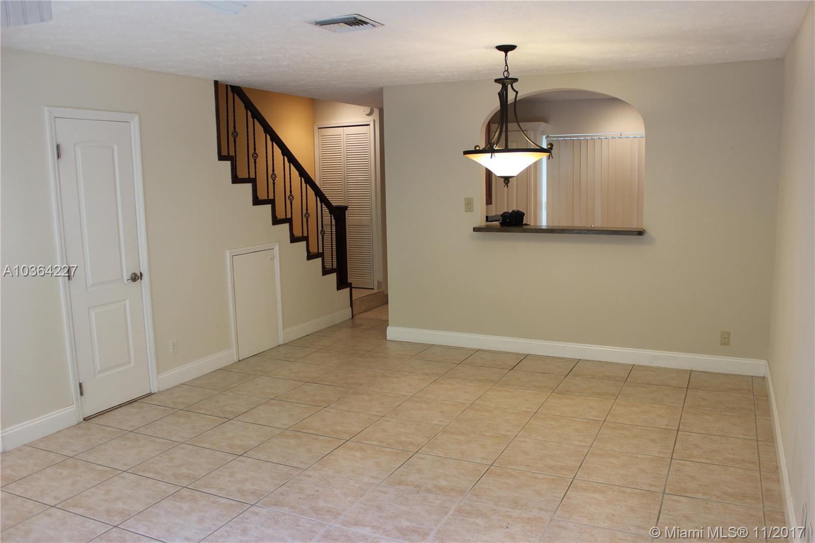 TOWNHOMES PH 3 CONDO - Residential Lease