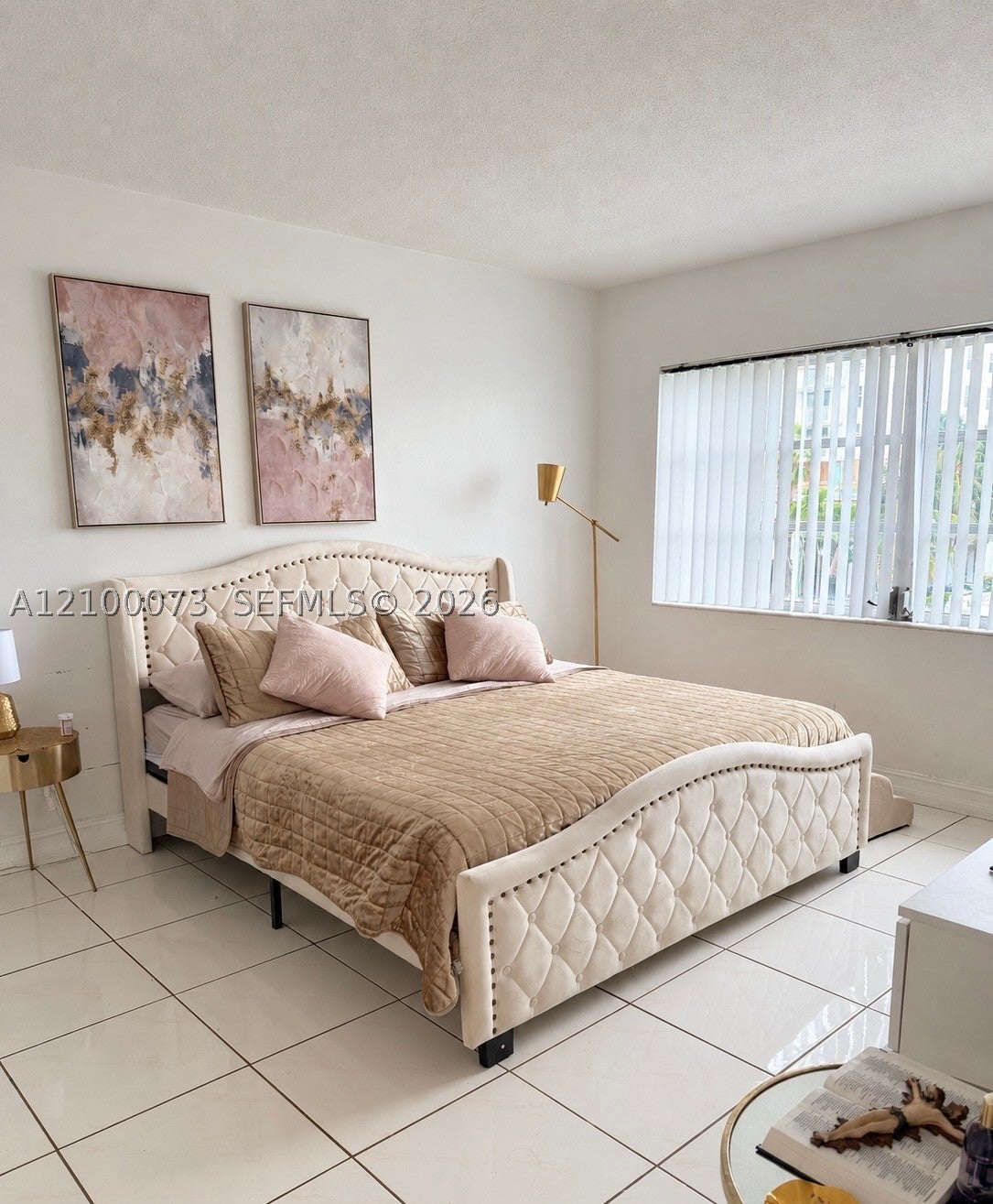 440 Paradise Isle Blvd 306