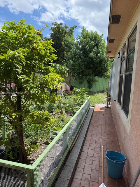 Tiny photo for 6367 Southgate Blvd, Margate, FL 33068 (MLS # A12006005)