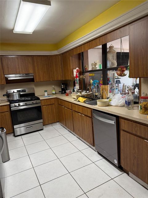 Tiny photo for 6367 Southgate Blvd, Margate, FL 33068 (MLS # A12006005)