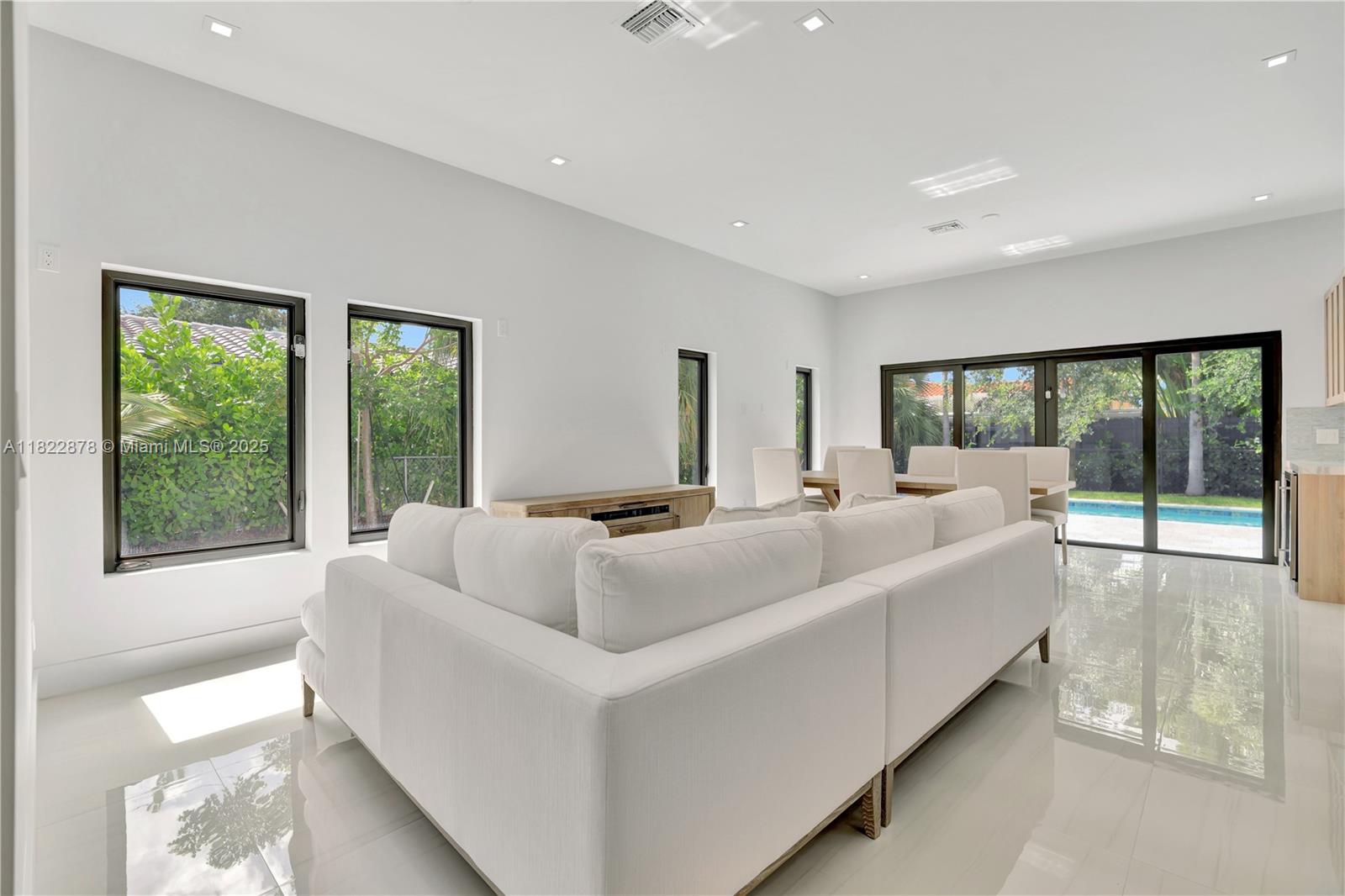 BELAIR WPB - Residential