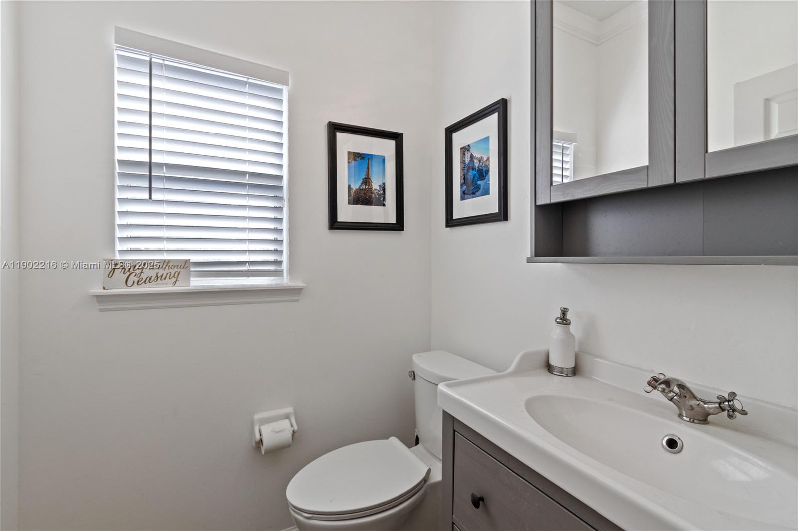 JAMES ISLAND UNIT THREE - Residential