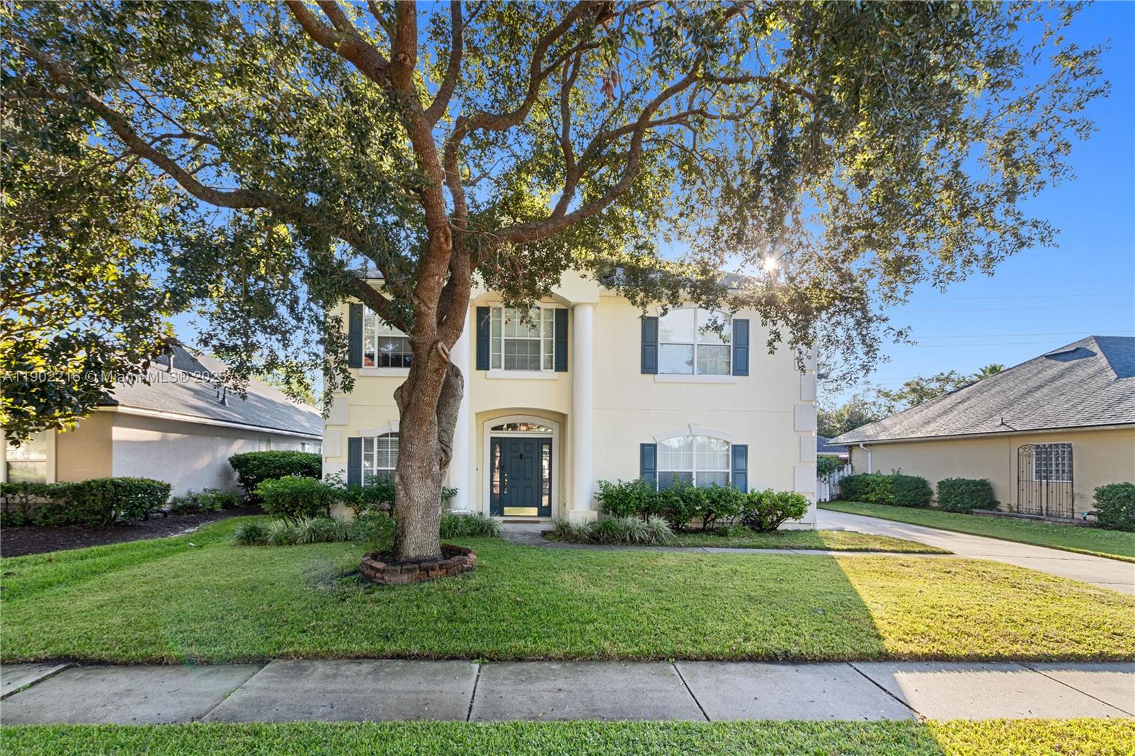 JAMES ISLAND UNIT THREE - Residential