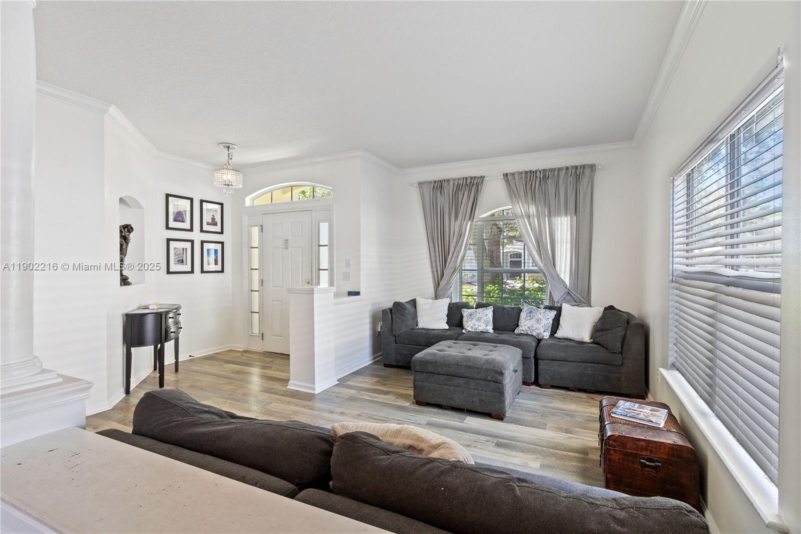 JAMES ISLAND UNIT THREE - Residential