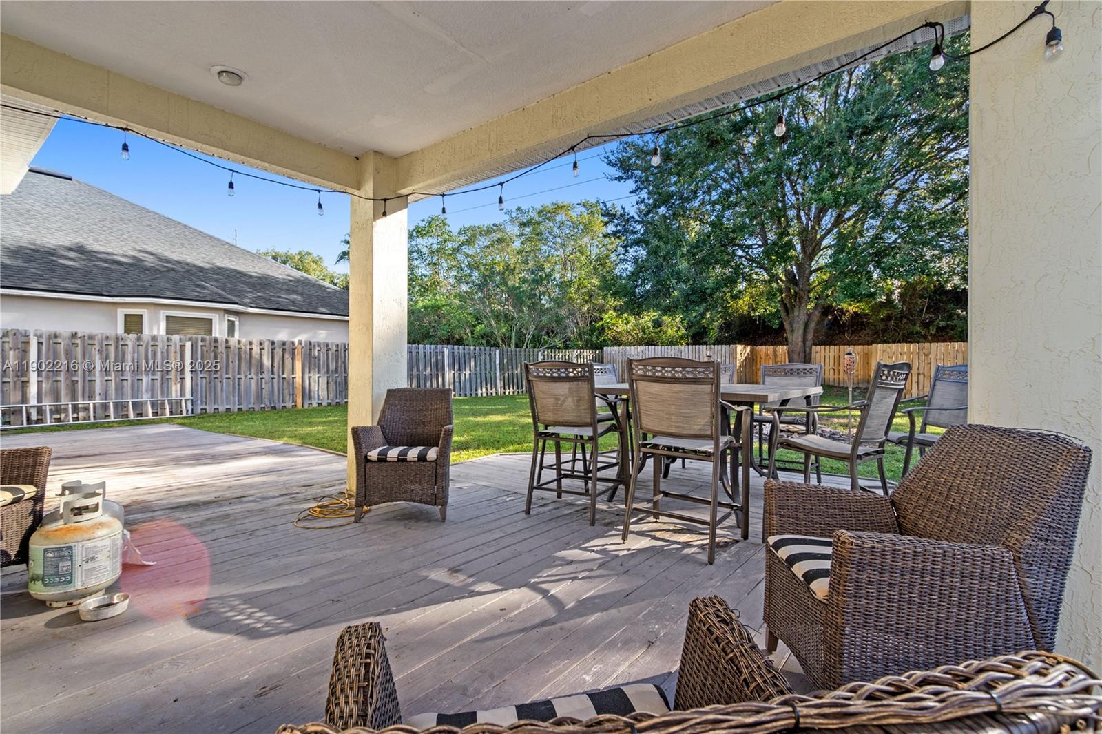 JAMES ISLAND UNIT THREE - Residential