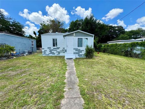 2028 NW 42nd St, Miami, FL 33142 - #: A11581838