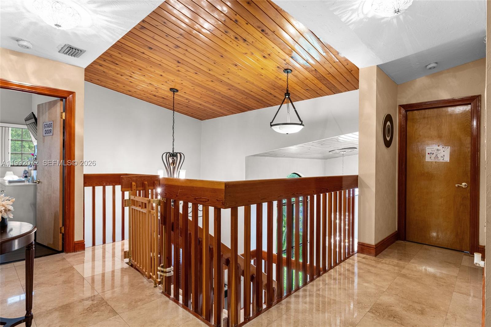 6TH ADDN TO ROYAL OAKS - Residential