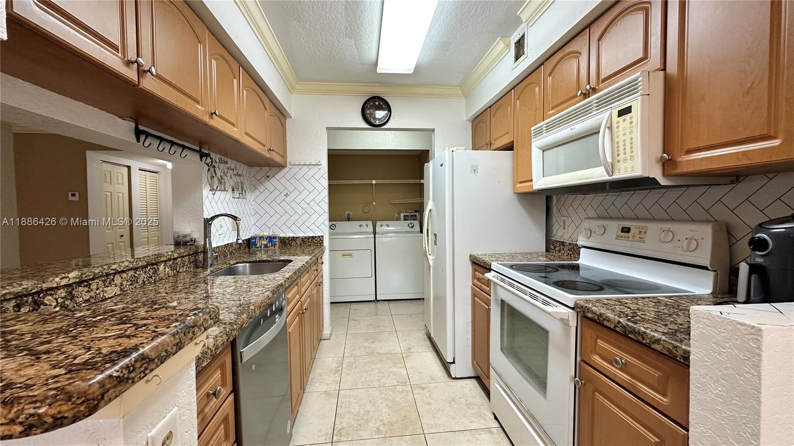 CITATION WAY CONDO - Residential