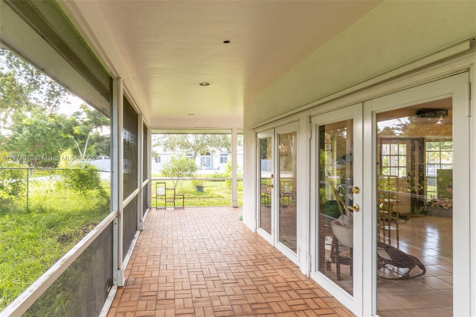 THE REDLANDS SEC 1 - Residential