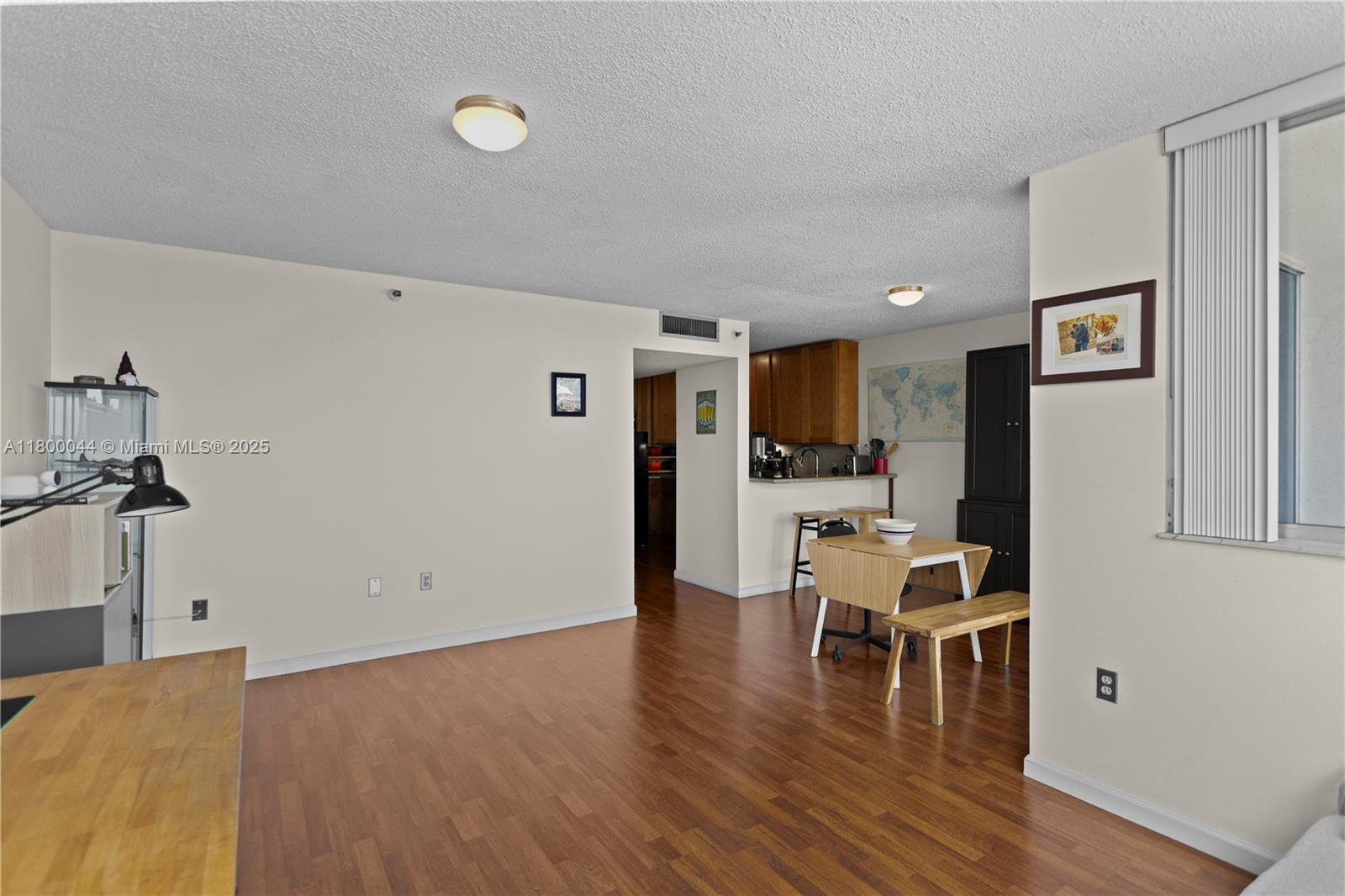 RIVER RUN CONDO PH I - Residential