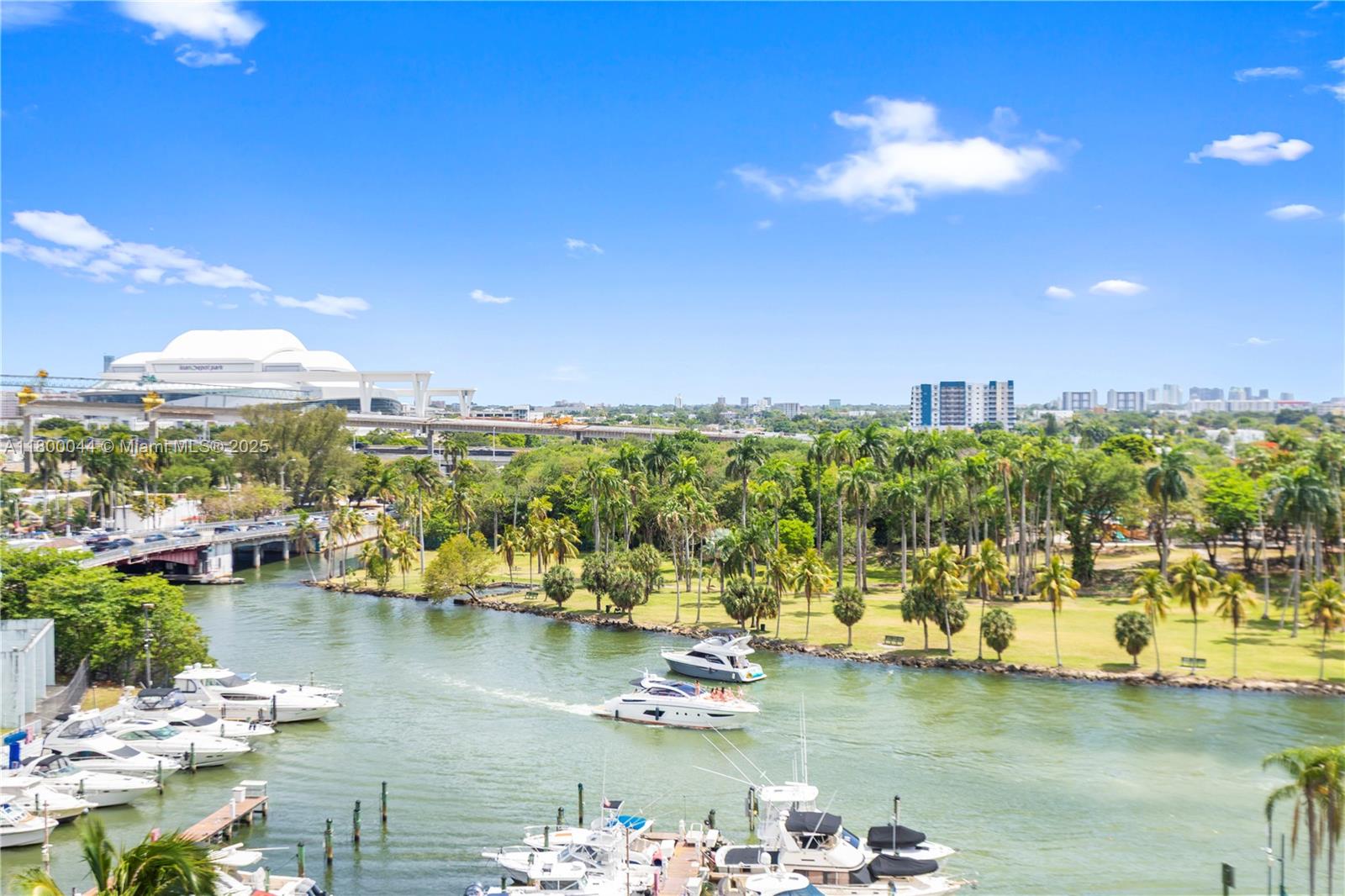 RIVER RUN CONDO PH I - Residential