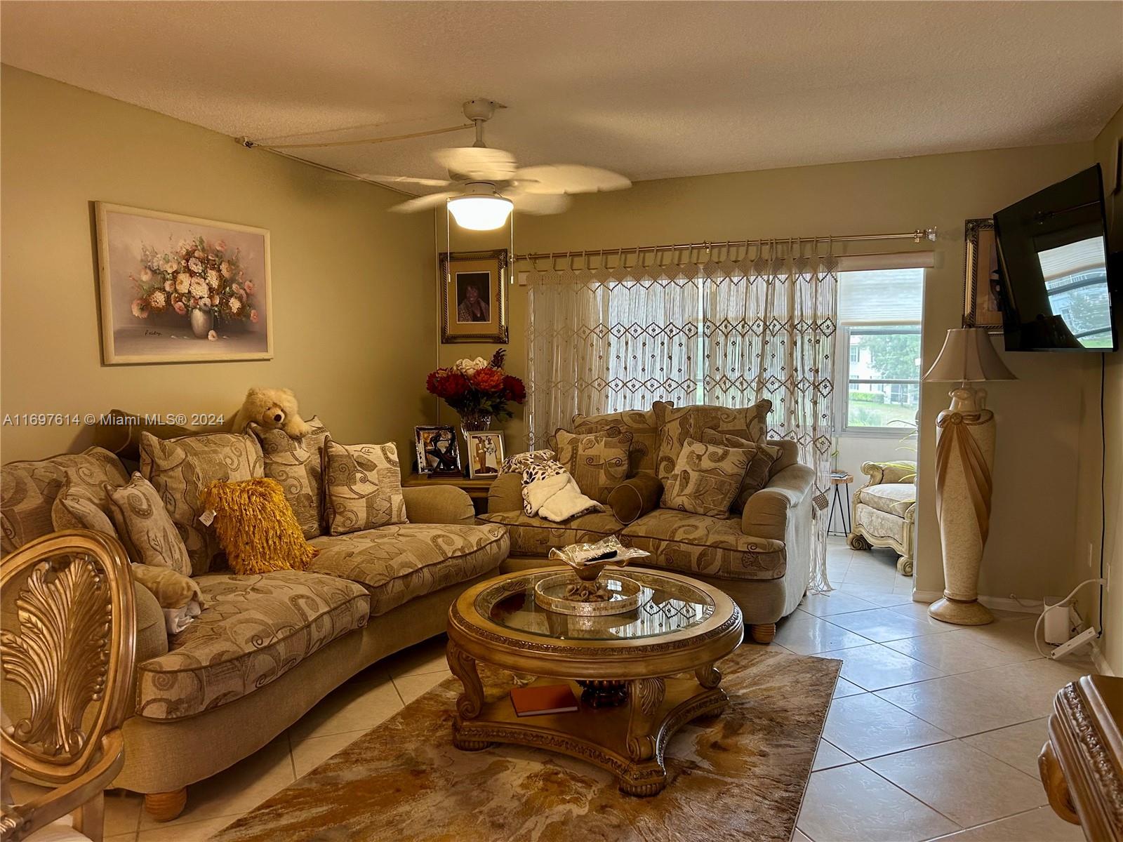 SANDALFOOT SOUTH ONE COND - Residential