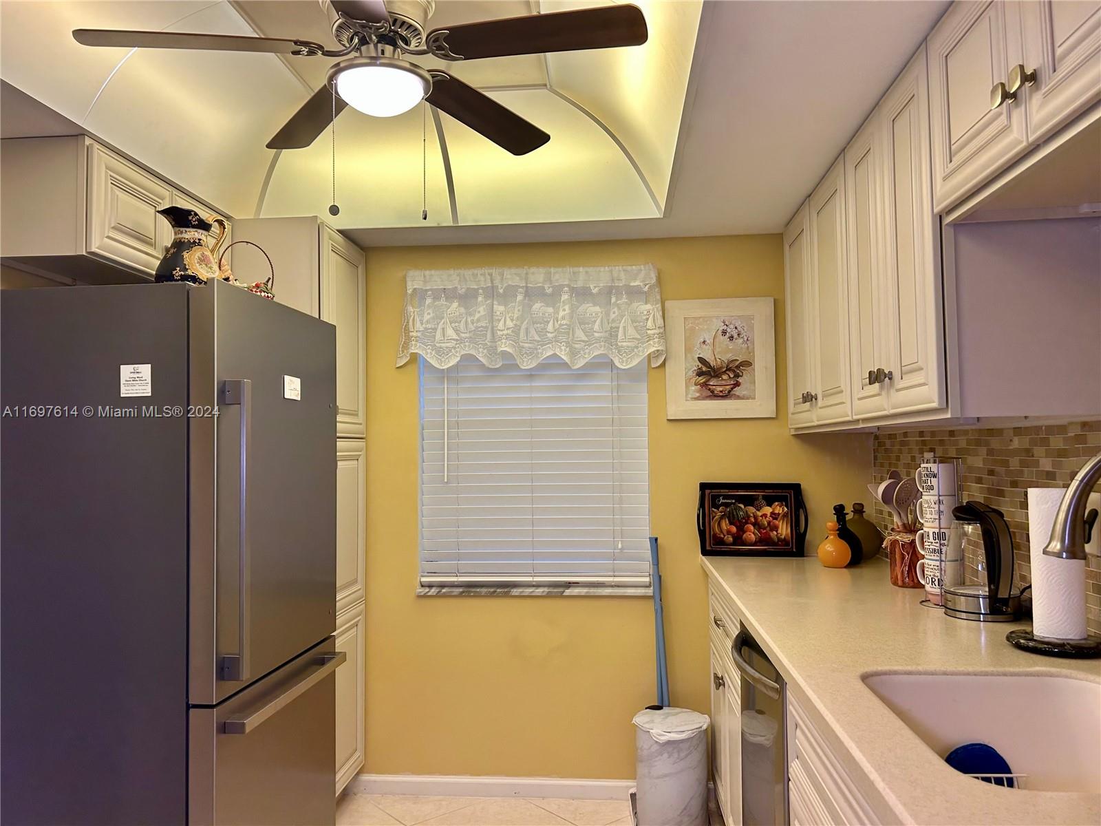 SANDALFOOT SOUTH ONE COND - Residential