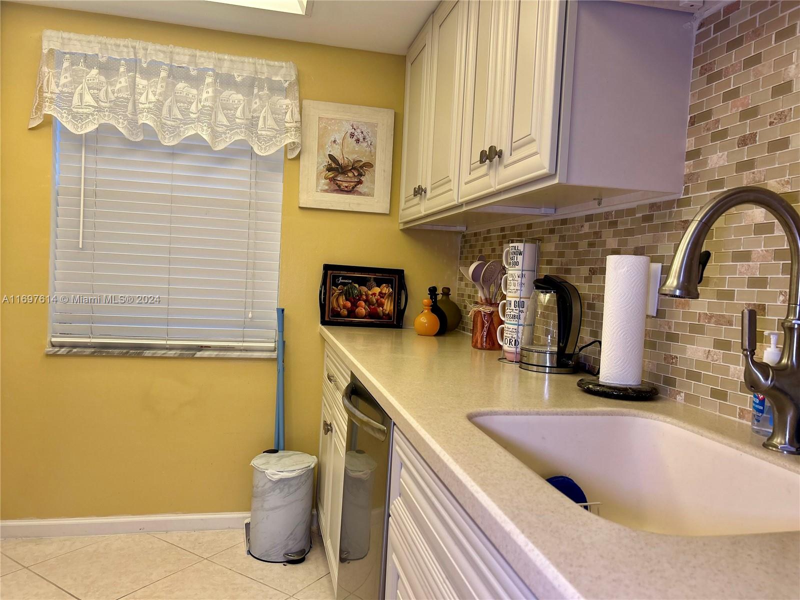 SANDALFOOT SOUTH ONE COND - Residential