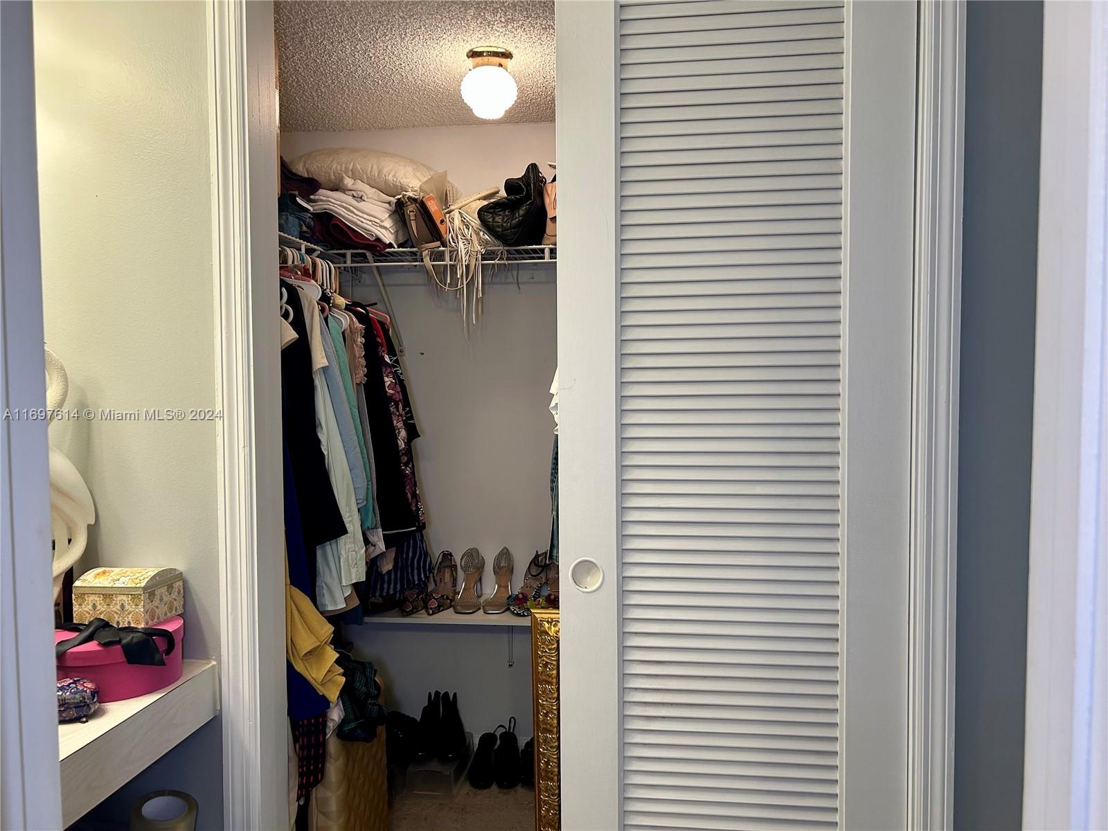 SANDALFOOT SOUTH ONE COND - Residential