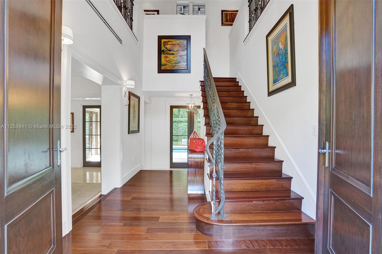 GRANADA PARK AMD - Residential