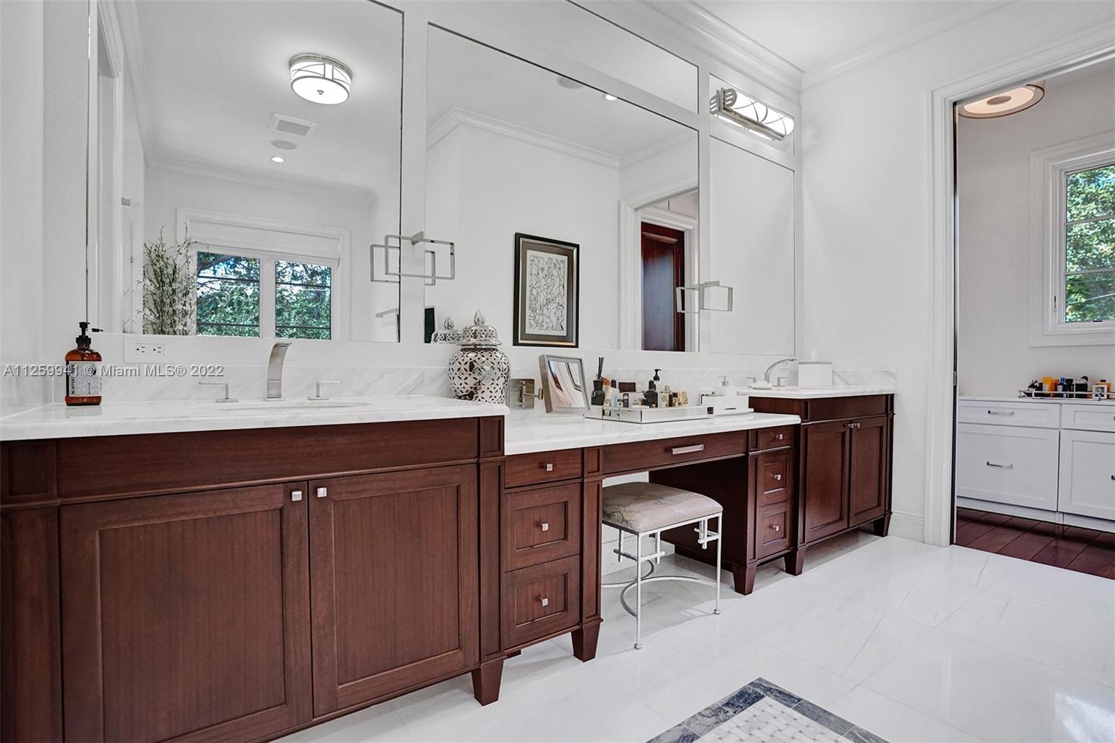 GRANADA PARK AMD - Residential