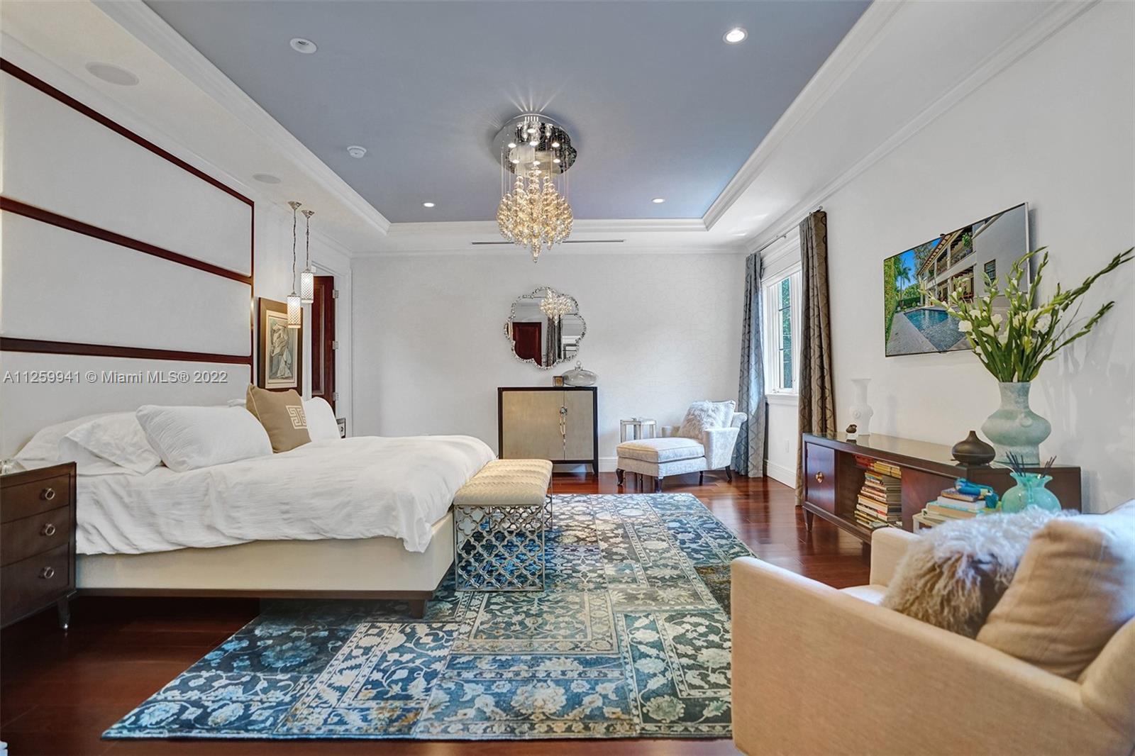 GRANADA PARK AMD - Residential