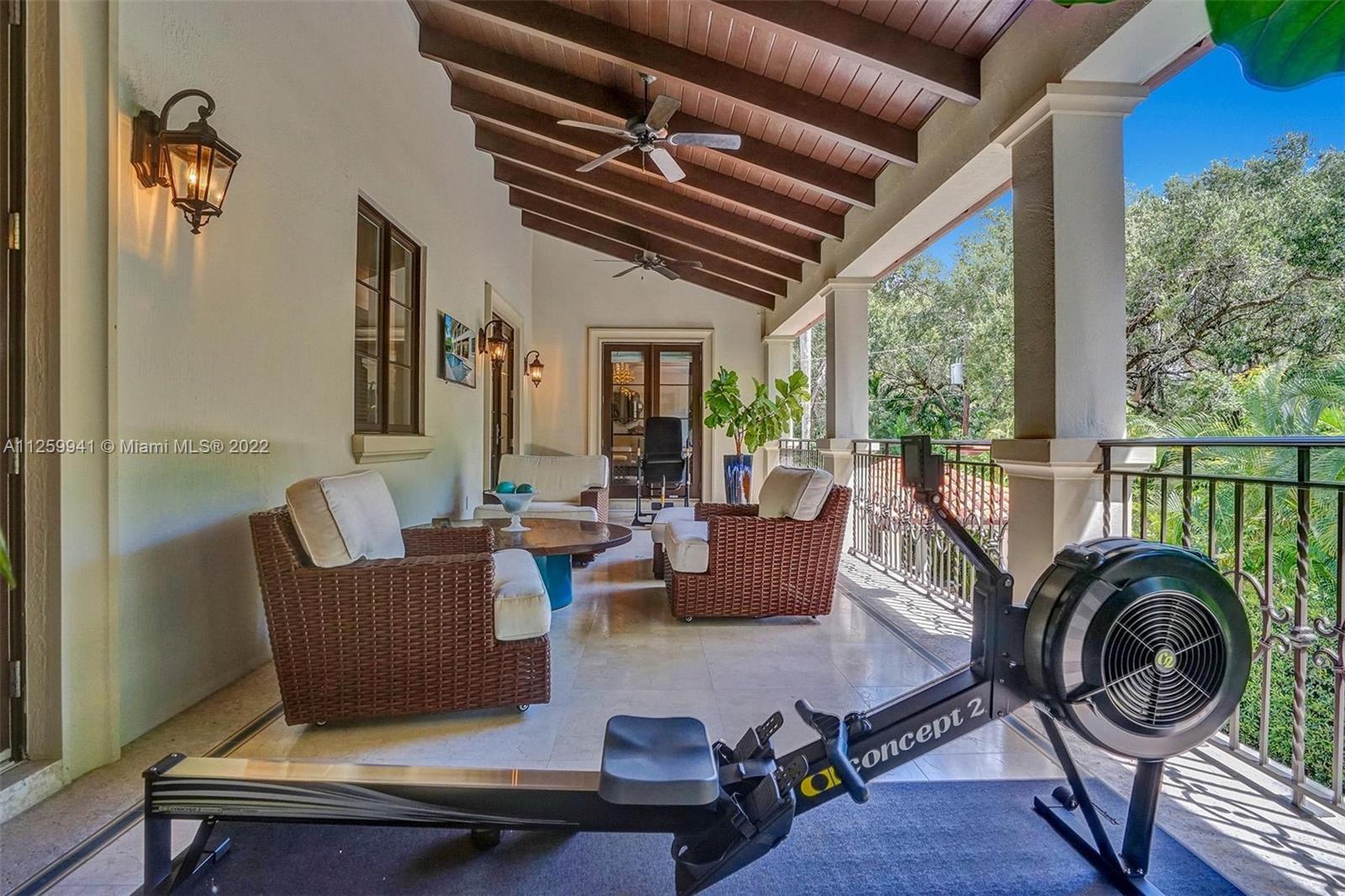 GRANADA PARK AMD - Residential