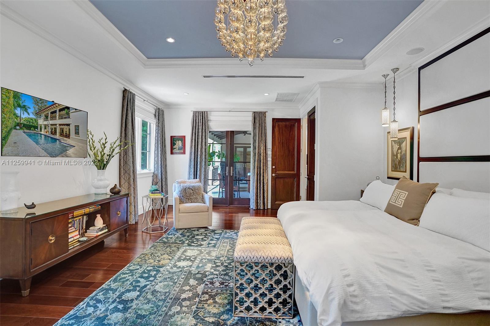 GRANADA PARK AMD - Residential