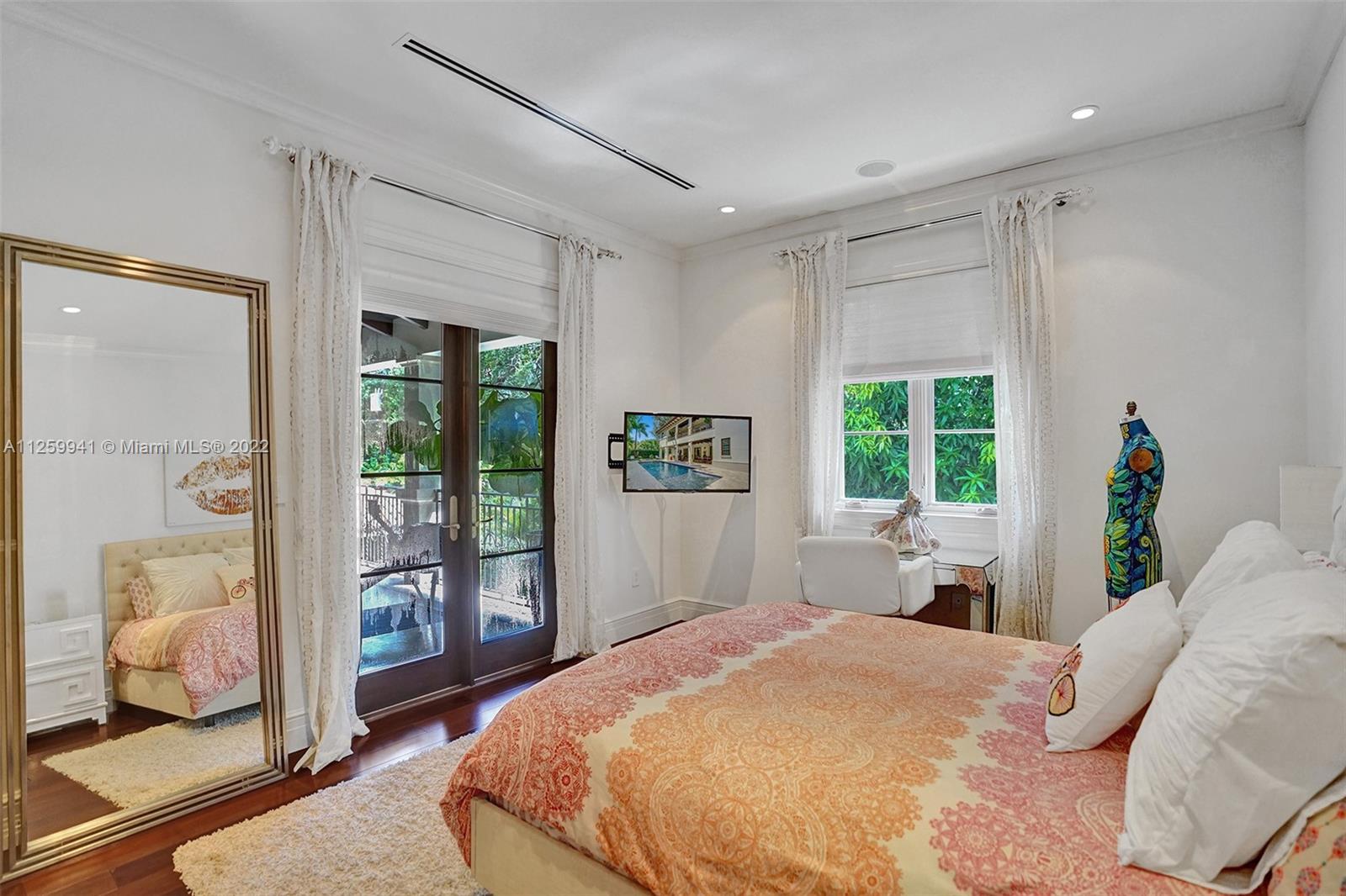 GRANADA PARK AMD - Residential