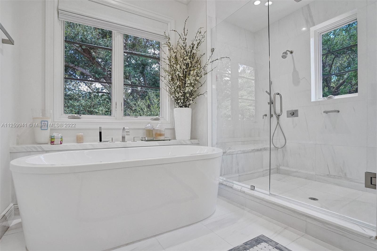 GRANADA PARK AMD - Residential