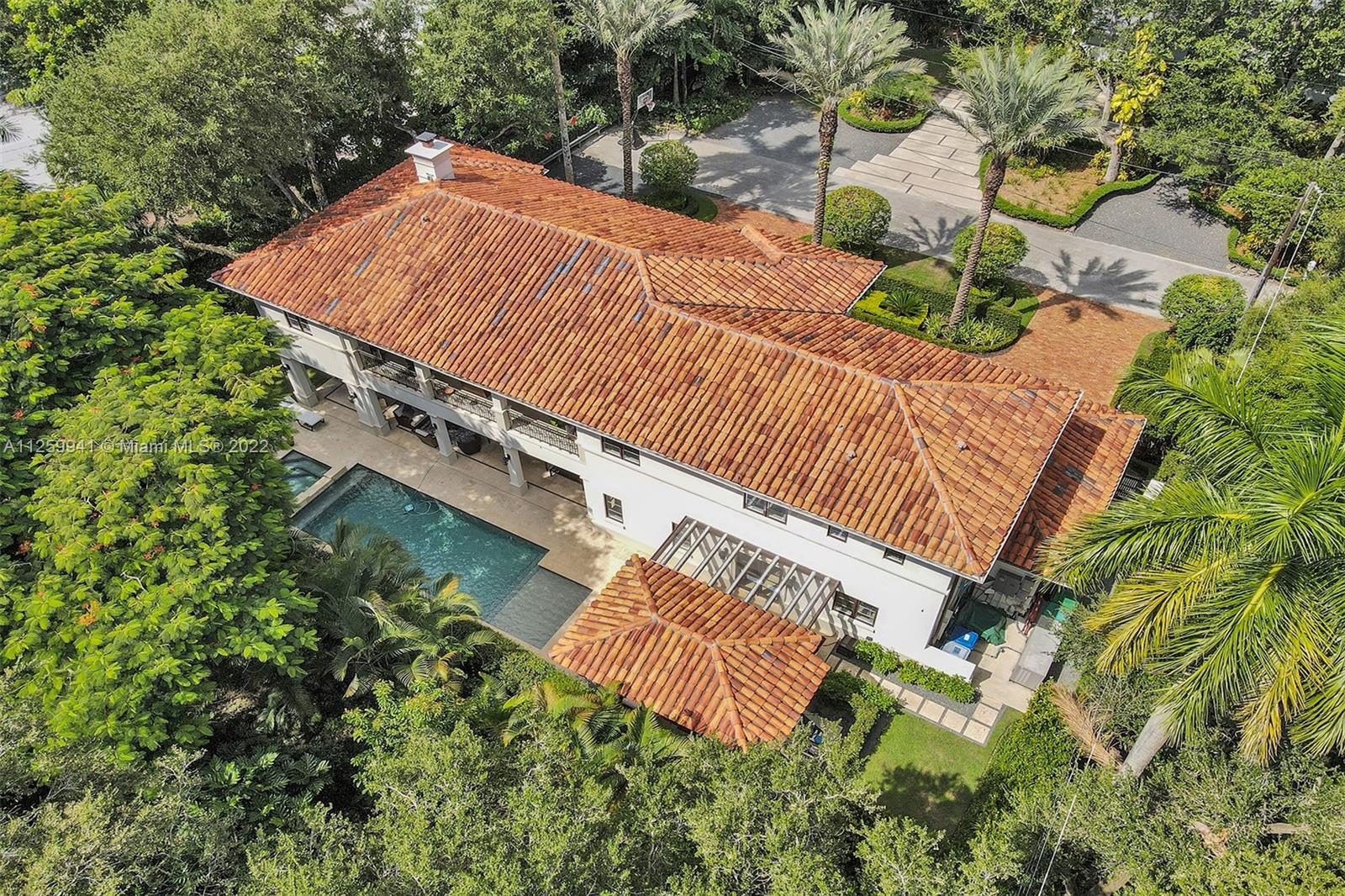 GRANADA PARK AMD - Residential