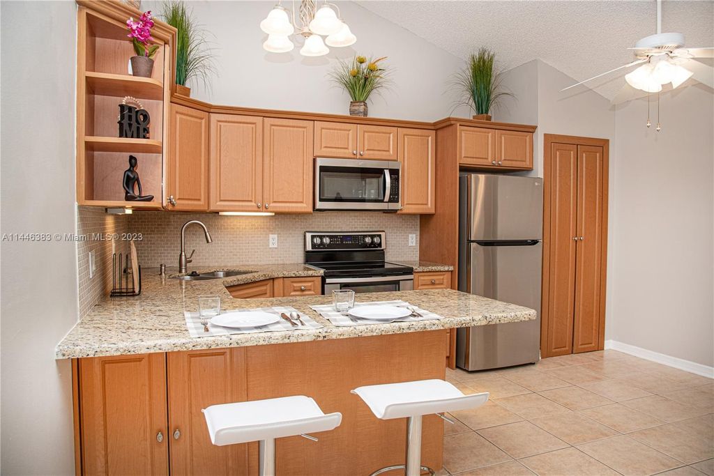 Photo of 5755 Golden Eagle Cir, Palm Beach Gardens, FL 33418 (MLS # A11446383)