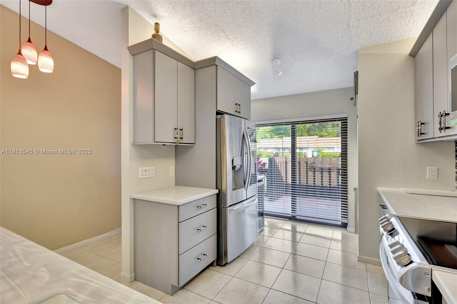PINE RIDGE AT HAVERHILL C - Residential