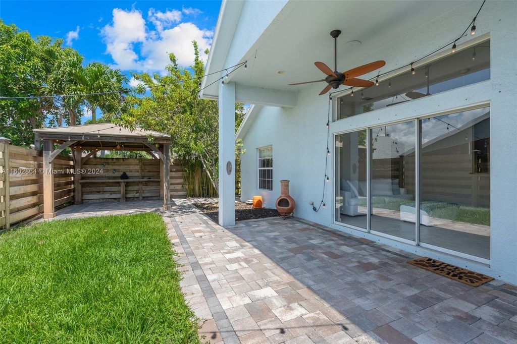 Photo of 6054 Foster St, Jupiter, FL 33458 (MLS # A11602864)