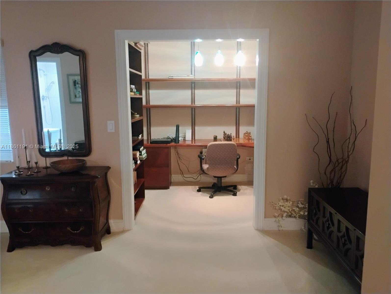 TOWNHOUSES OF VENETIAN PA - Residential