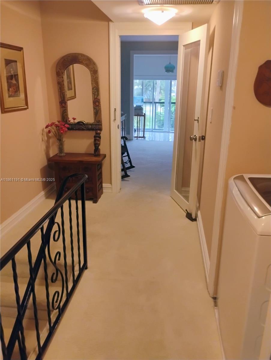 TOWNHOUSES OF VENETIAN PA - Residential