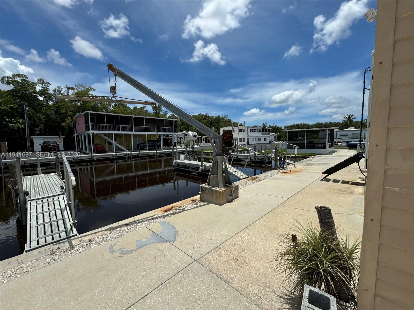 FISHERMAN'S COVE - Land