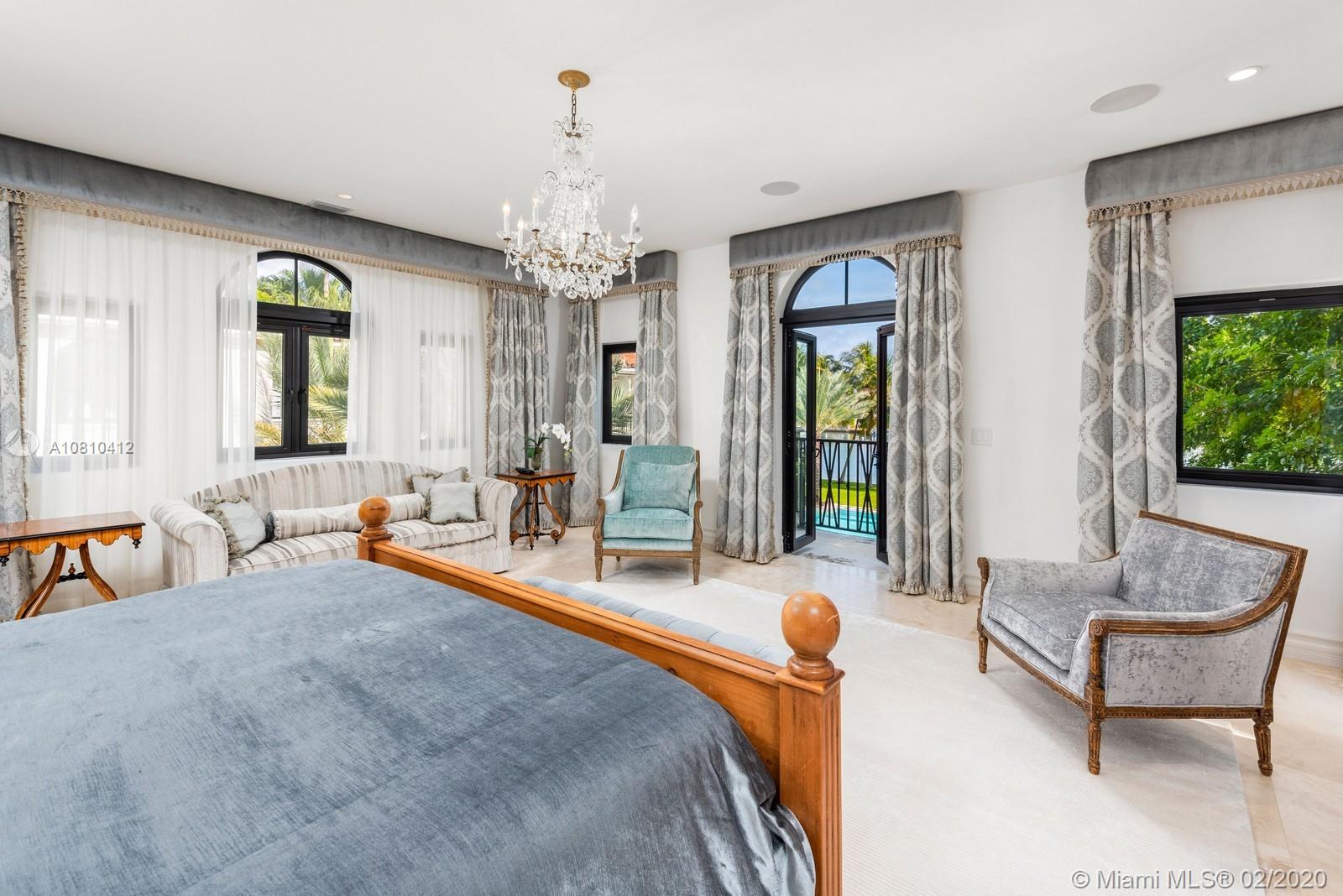 INDIAN CREEK GOLF CLUB IS - Residential