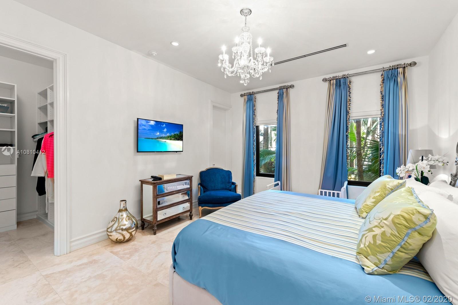 INDIAN CREEK GOLF CLUB IS - Residential