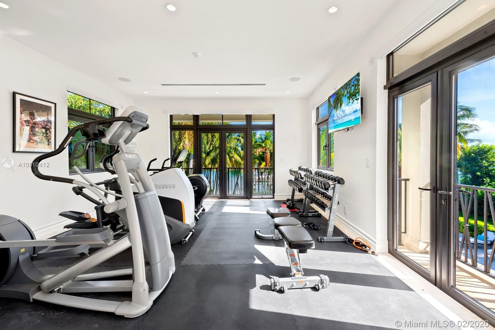 INDIAN CREEK GOLF CLUB IS - Residential