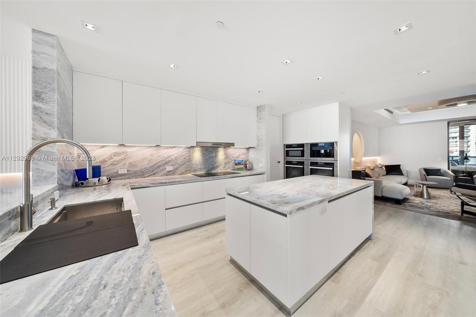 THE RESIDENCES AT THE BAT - Residential