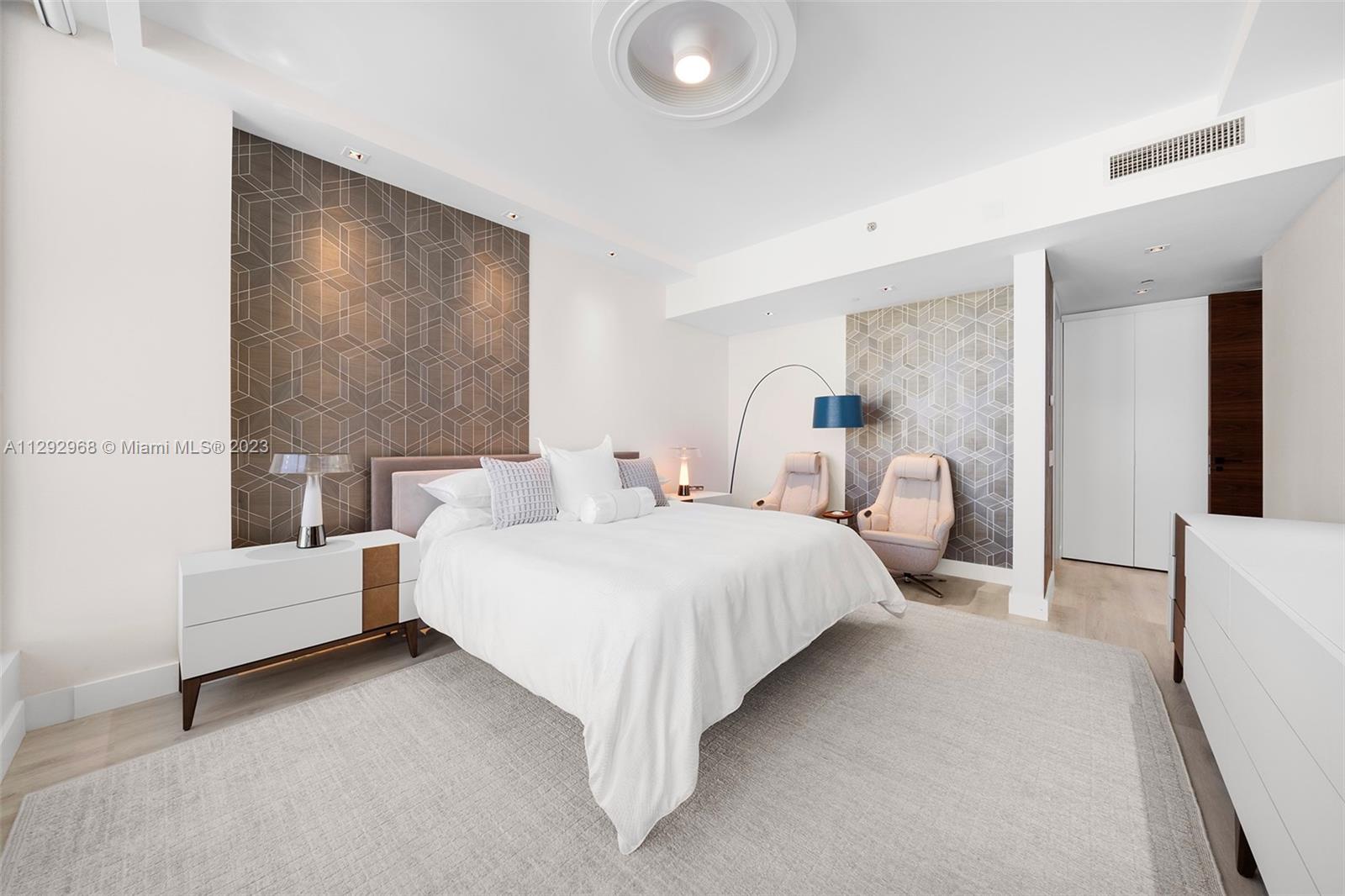 THE RESIDENCES AT THE BAT - Residential